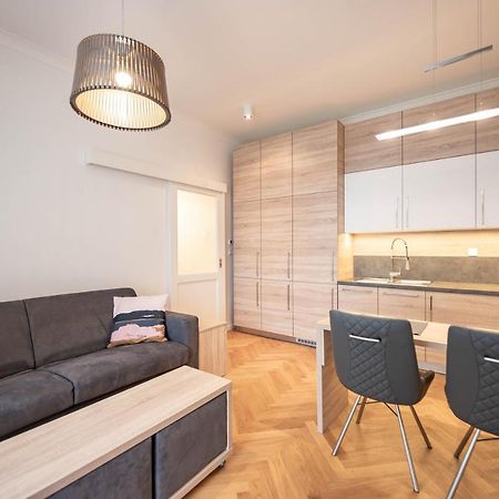Friendly Apartments In براغ المظهر الخارجي الصورة