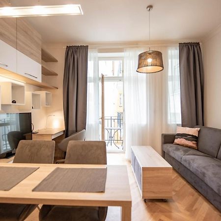 Friendly Apartments In براغ المظهر الخارجي الصورة
