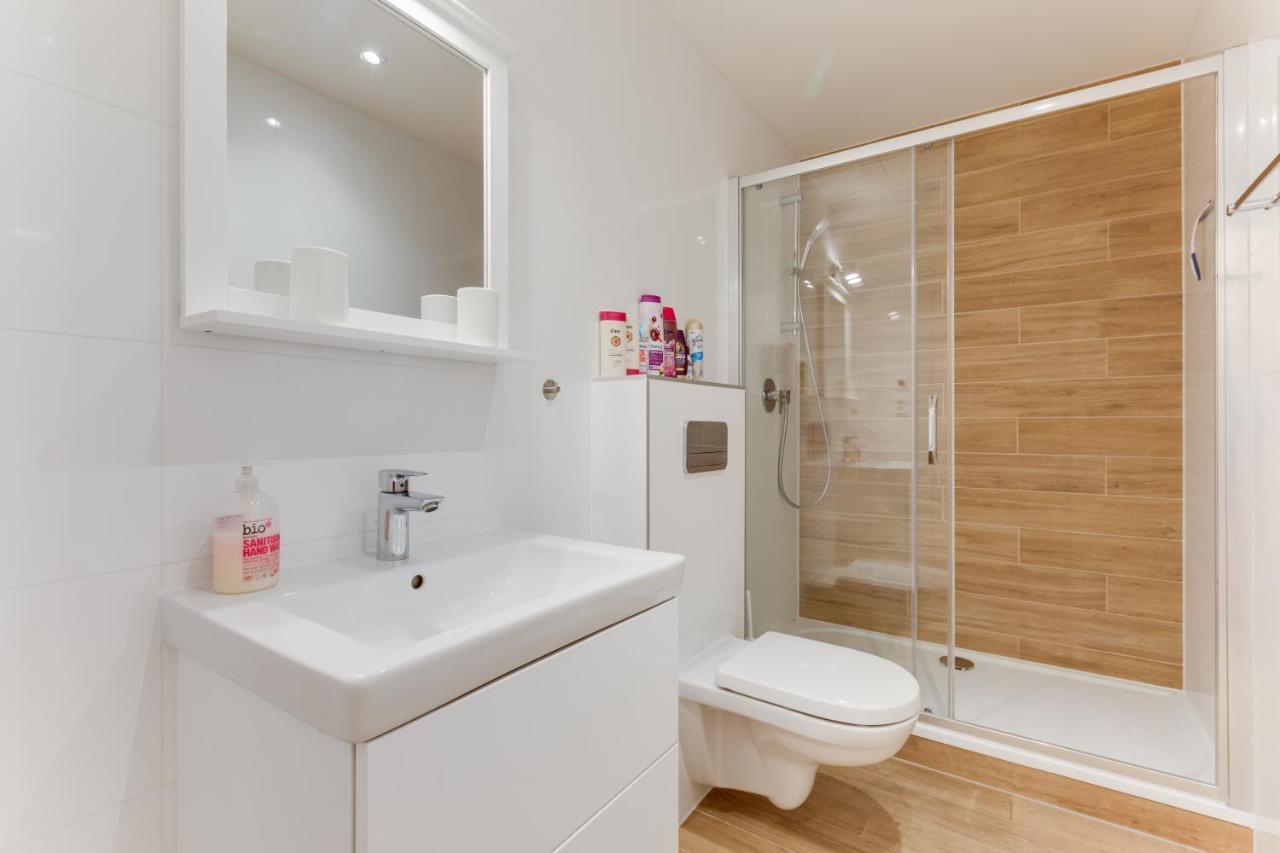 Friendly Apartments In براغ المظهر الخارجي الصورة