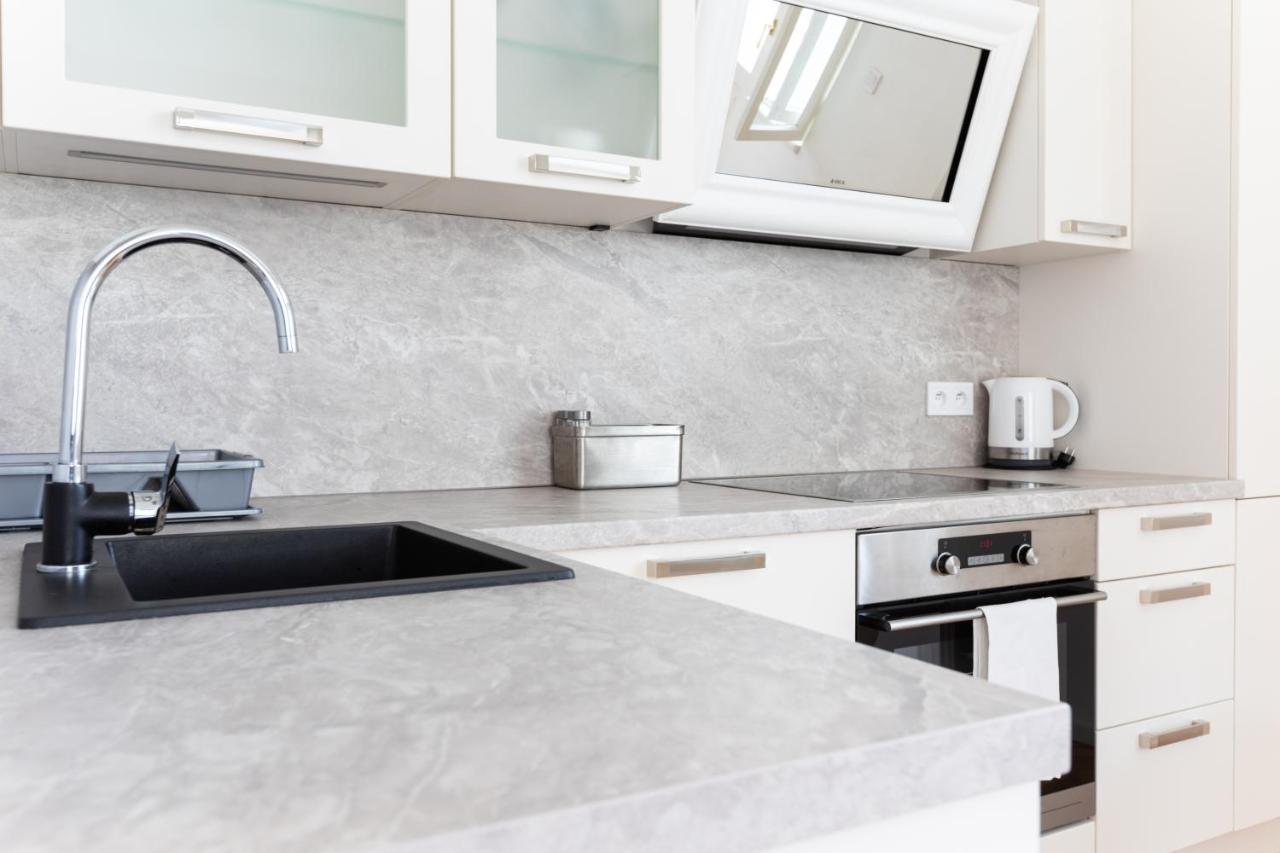 Friendly Apartments In براغ المظهر الخارجي الصورة
