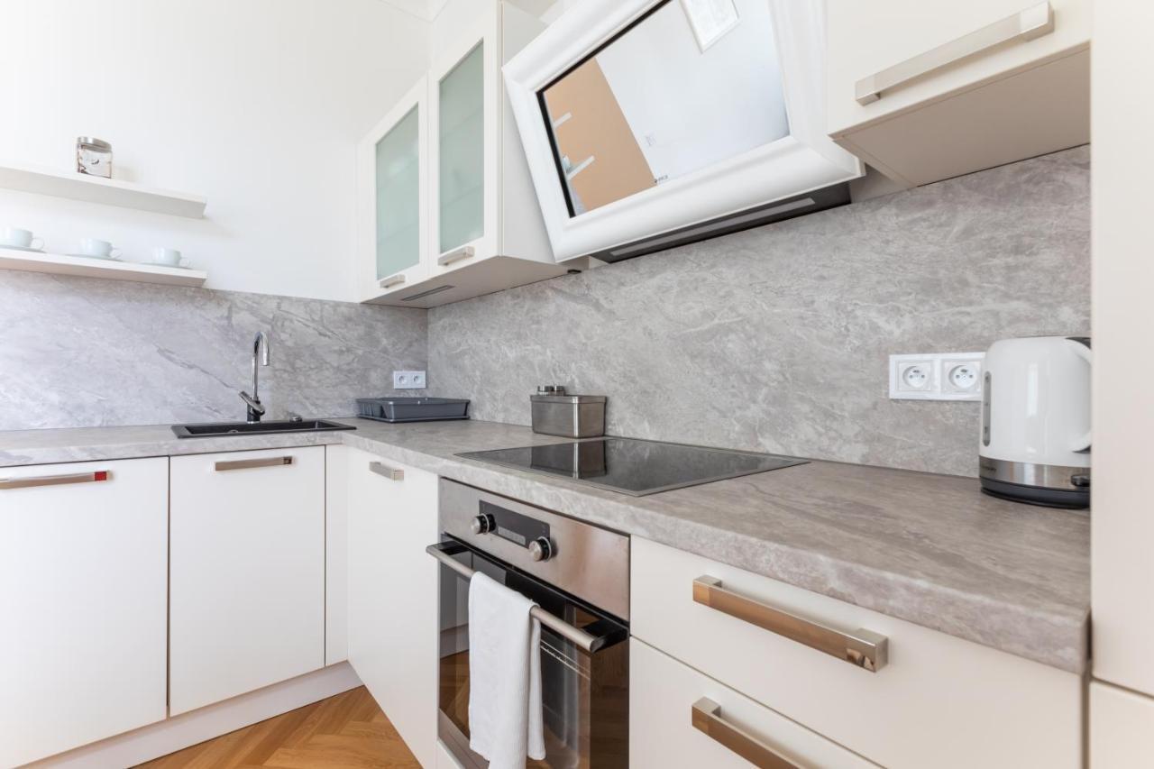 Friendly Apartments In براغ المظهر الخارجي الصورة